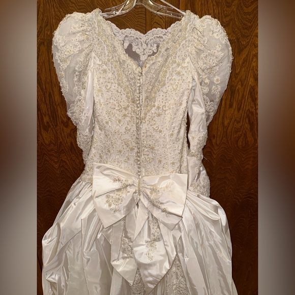 Mori Lee Custom Wedding Dress Size 12 - Picture 4 of 7